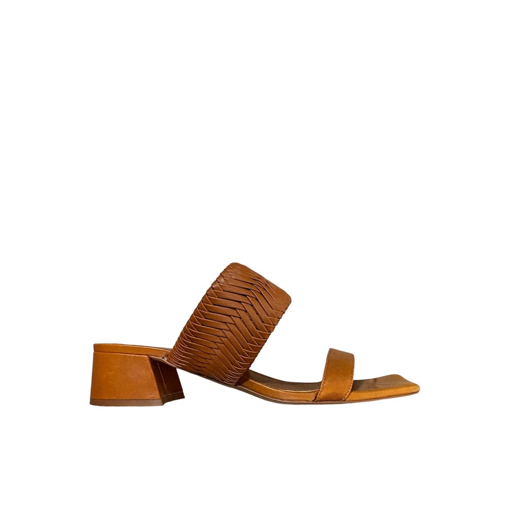 Vince Camuto Shamira Sandals Women's 7.5 Open Toe Summer Chic Vacation Casual